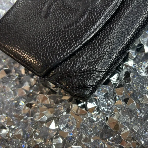 Chanel IMPERFECT CC compact bifold wallet in black caviar leather GUC - Picture 11 of 12